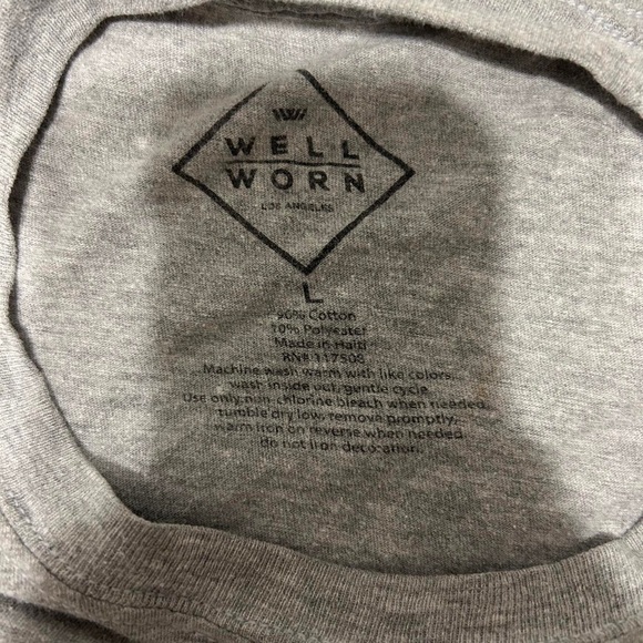 Men's Grey and Blue T-shirt - Picture 2 of 2